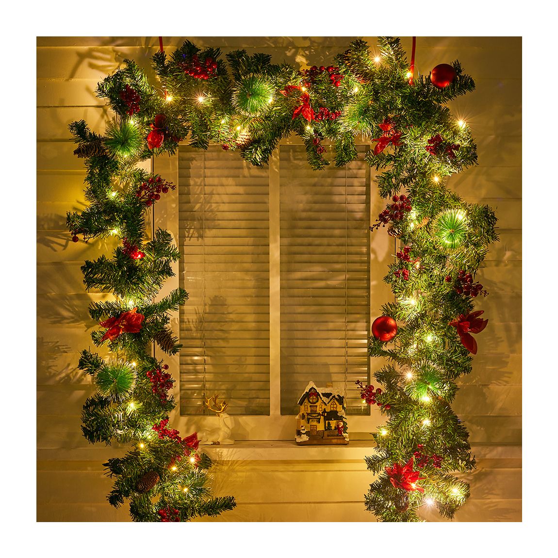 String Berry Ball Christmas Garland Decoration main product photo