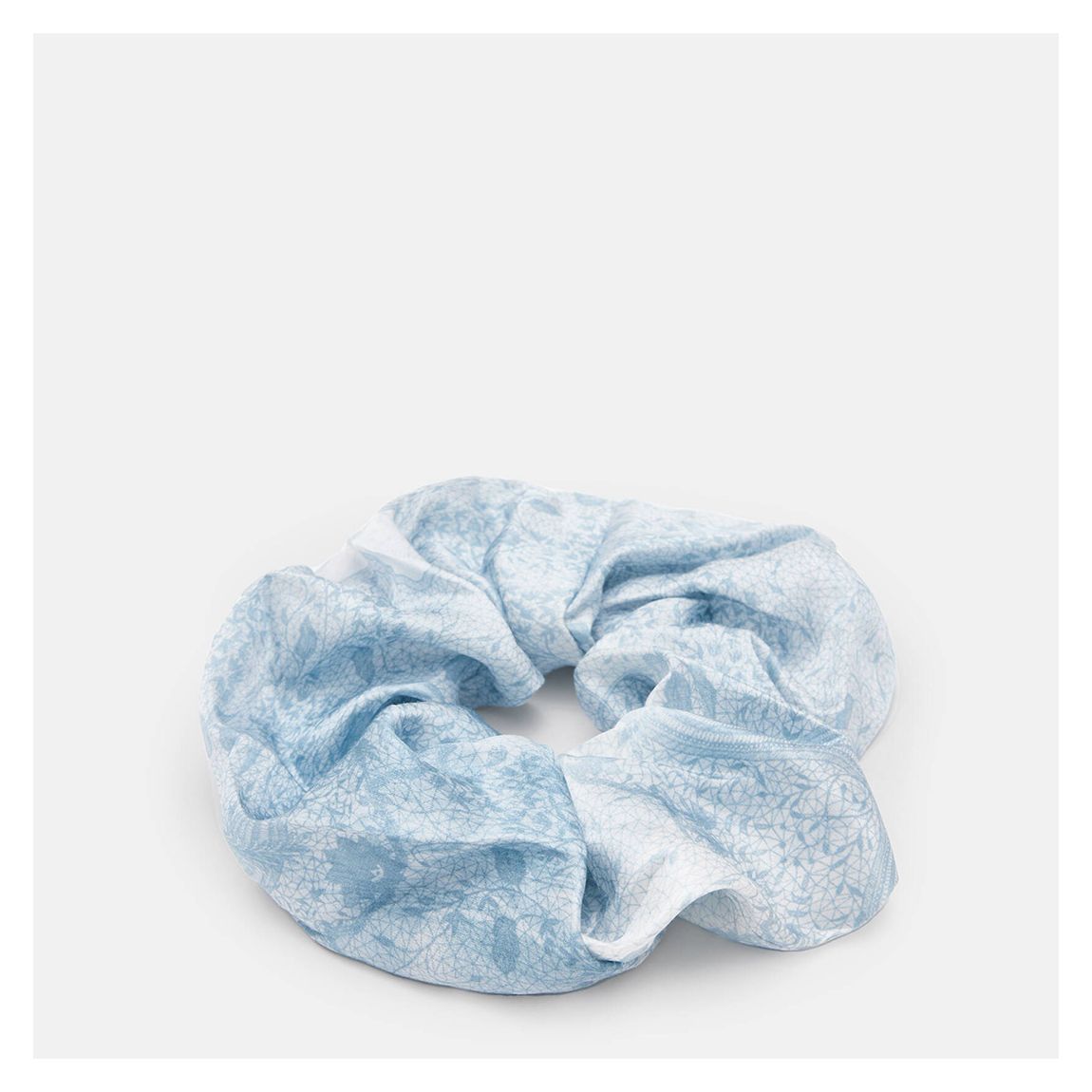 Blue Estrella Oversized Scrunchie main product photo