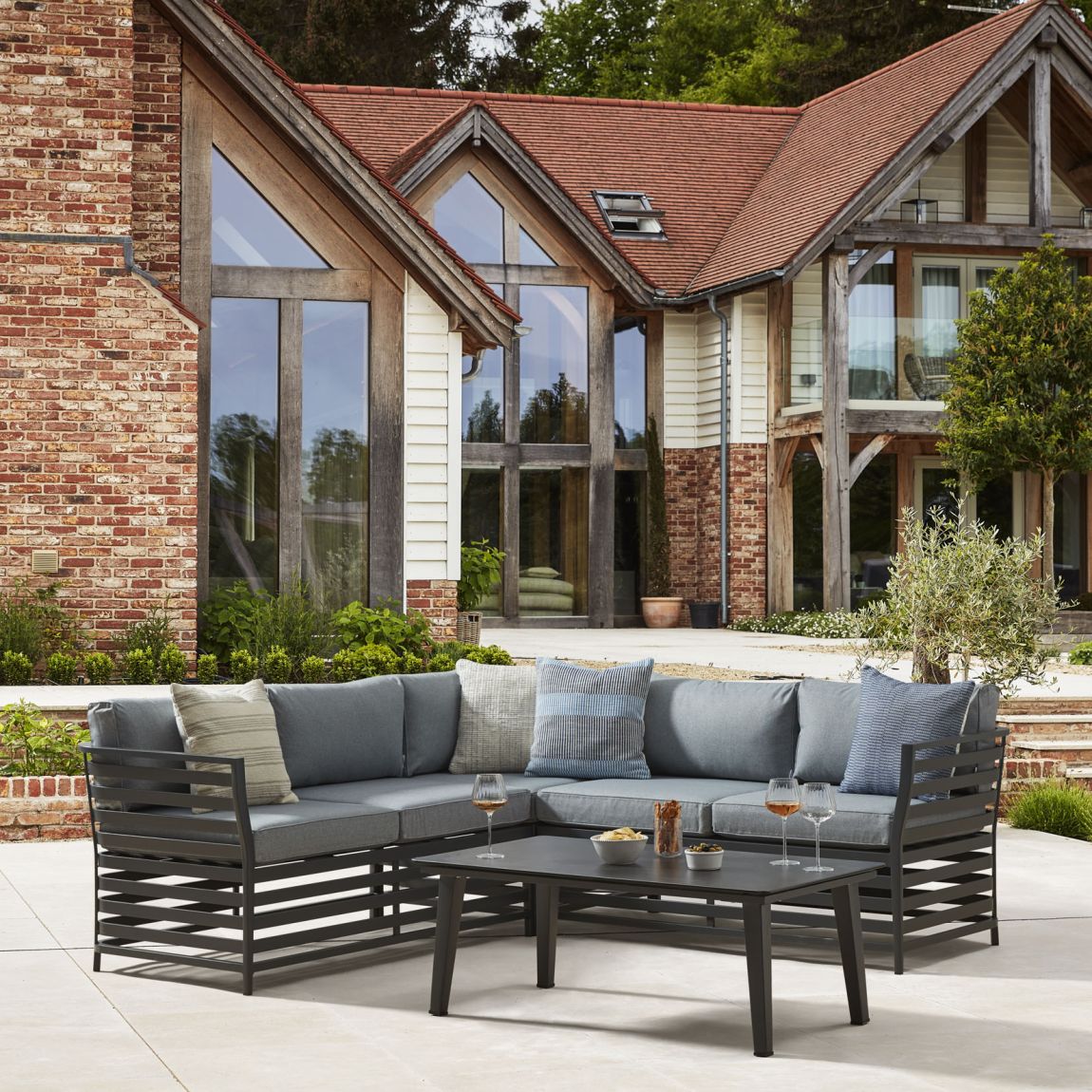 Salone Corner Sofa Set - Graphite main product photo