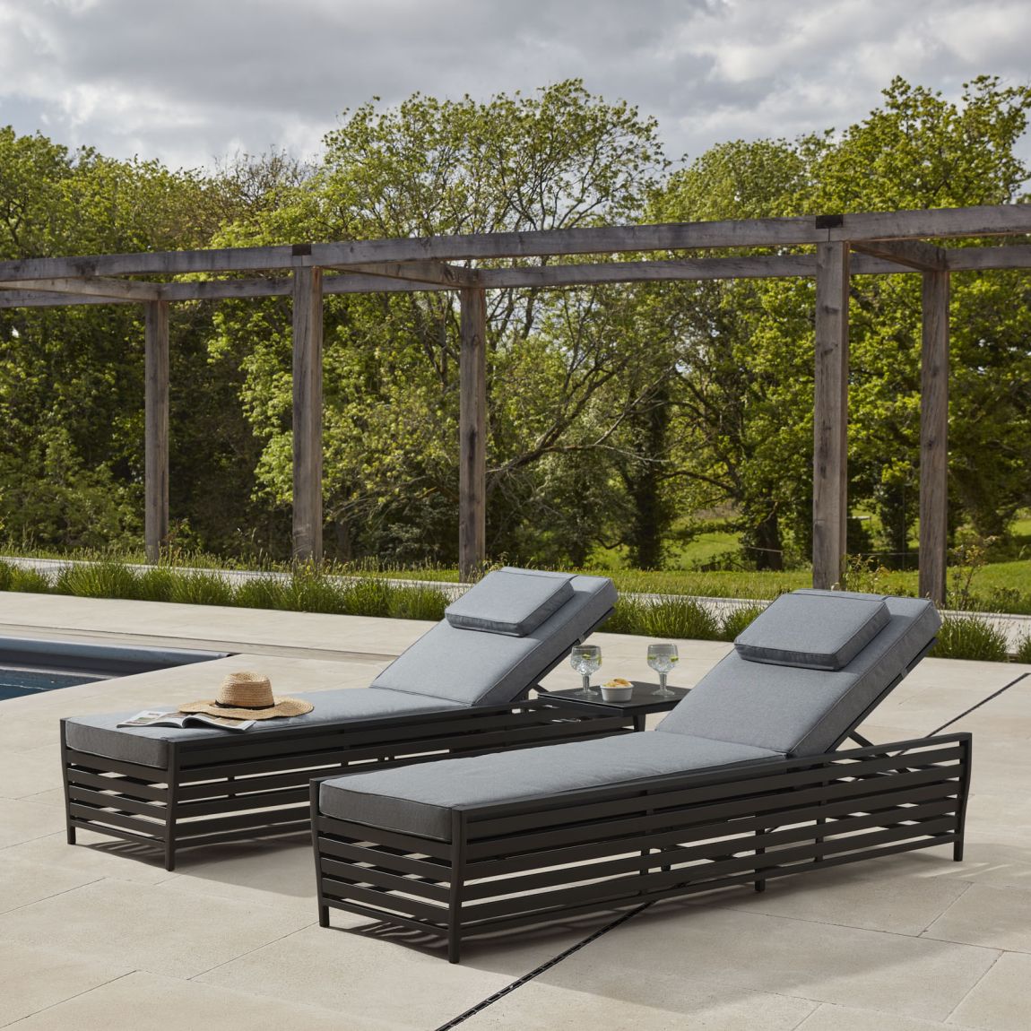 Salone Sun Lounger Set - Graphite main product photo