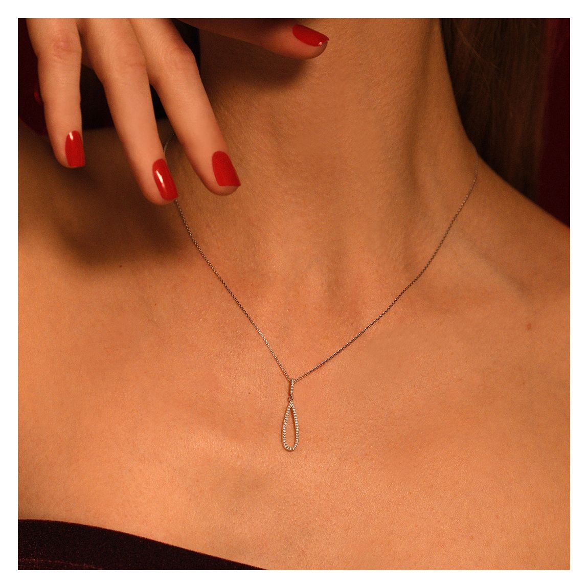 White Gold Las Palmas Pendant Necklace main product photo