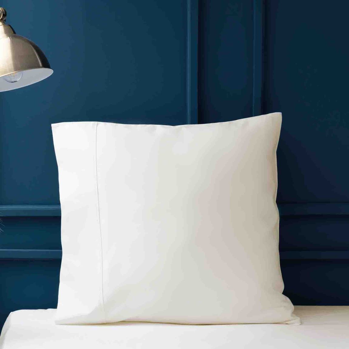 Belledorm 600 Thread Count 100% Egyptian Cotton Continental Square pillowcase Ivory main product photo