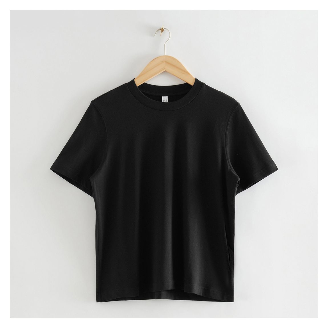 Black Plain Boxy T-Shirt main product photo