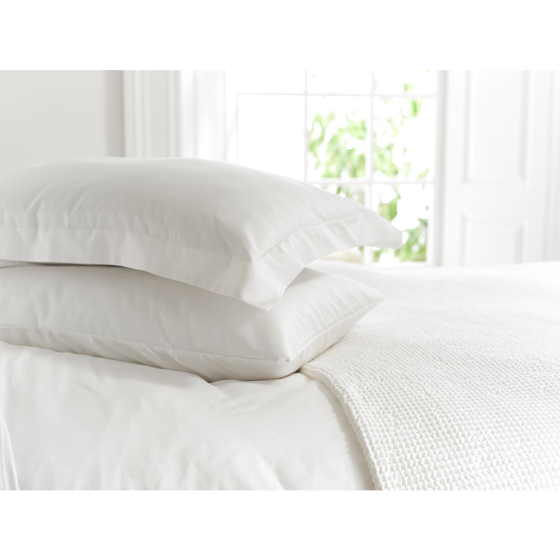 400 Thread Count Cotton Oxford Pillowcase White PAIR main product photo
