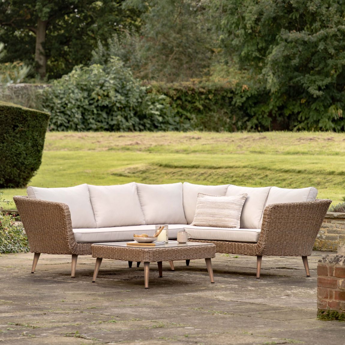 Auburn Corner Lounge Set main product photo