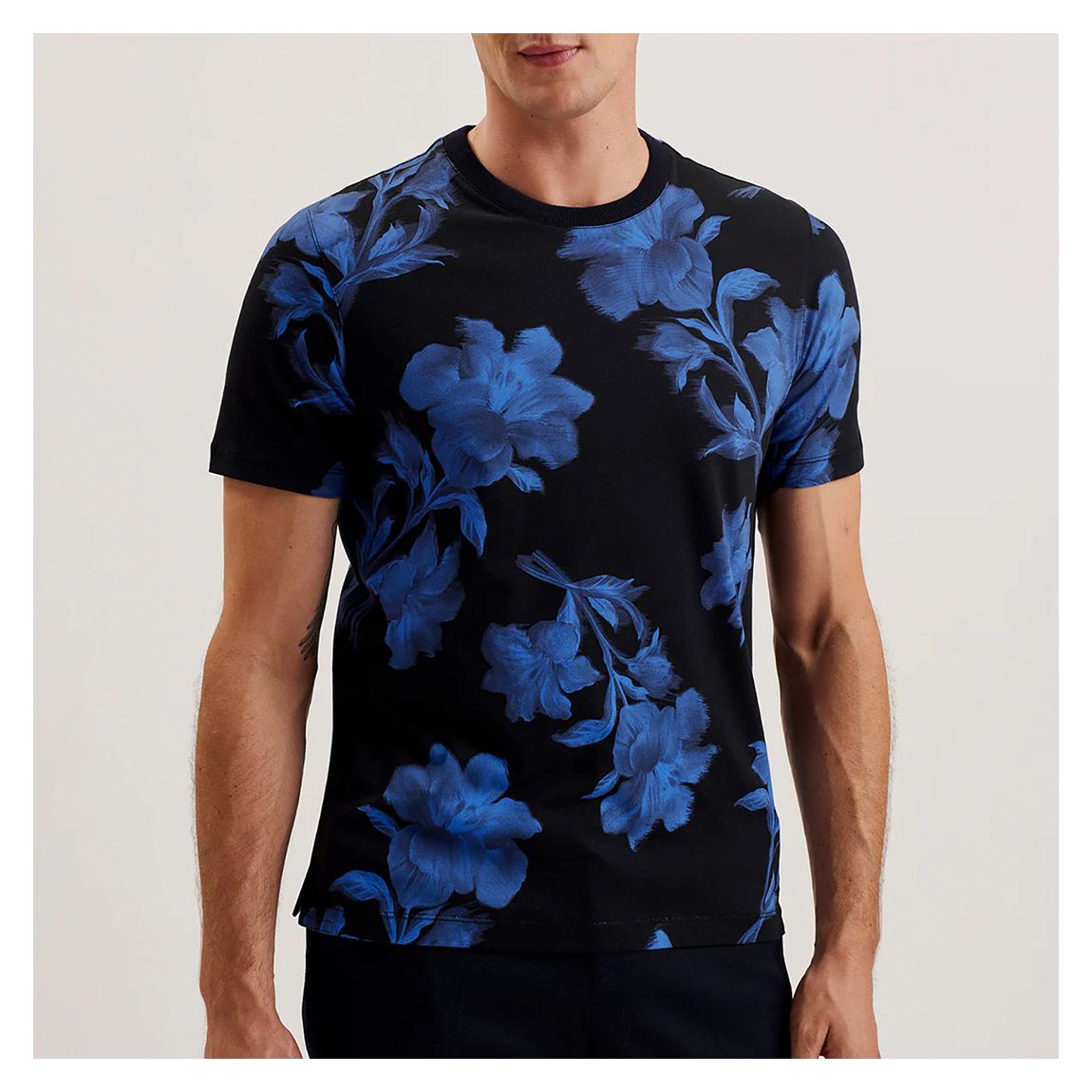 Navy Vendis Regular Fit Floral Printed T-shirt main product photo