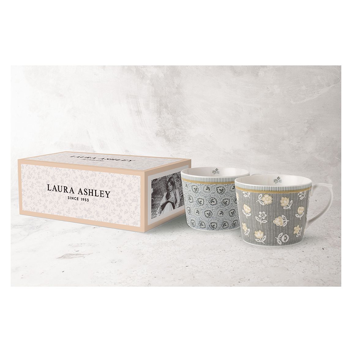 Set of 2 Tea Collectables Assorted Mugs, 30cl main product photo
