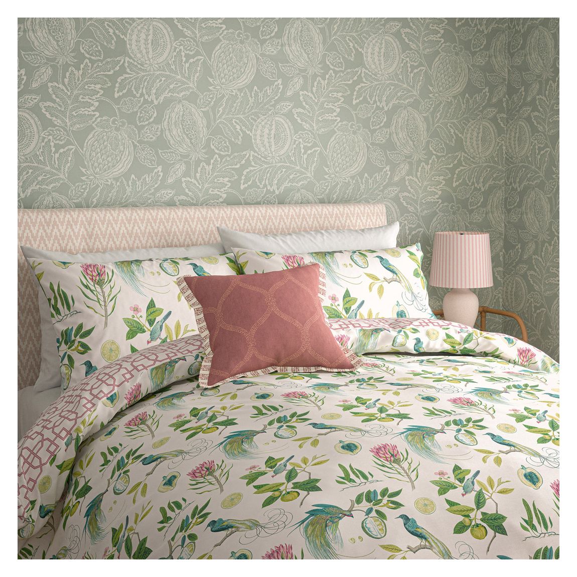 Paradesia Embroided Cushion 45x45cm, Pink main product photo