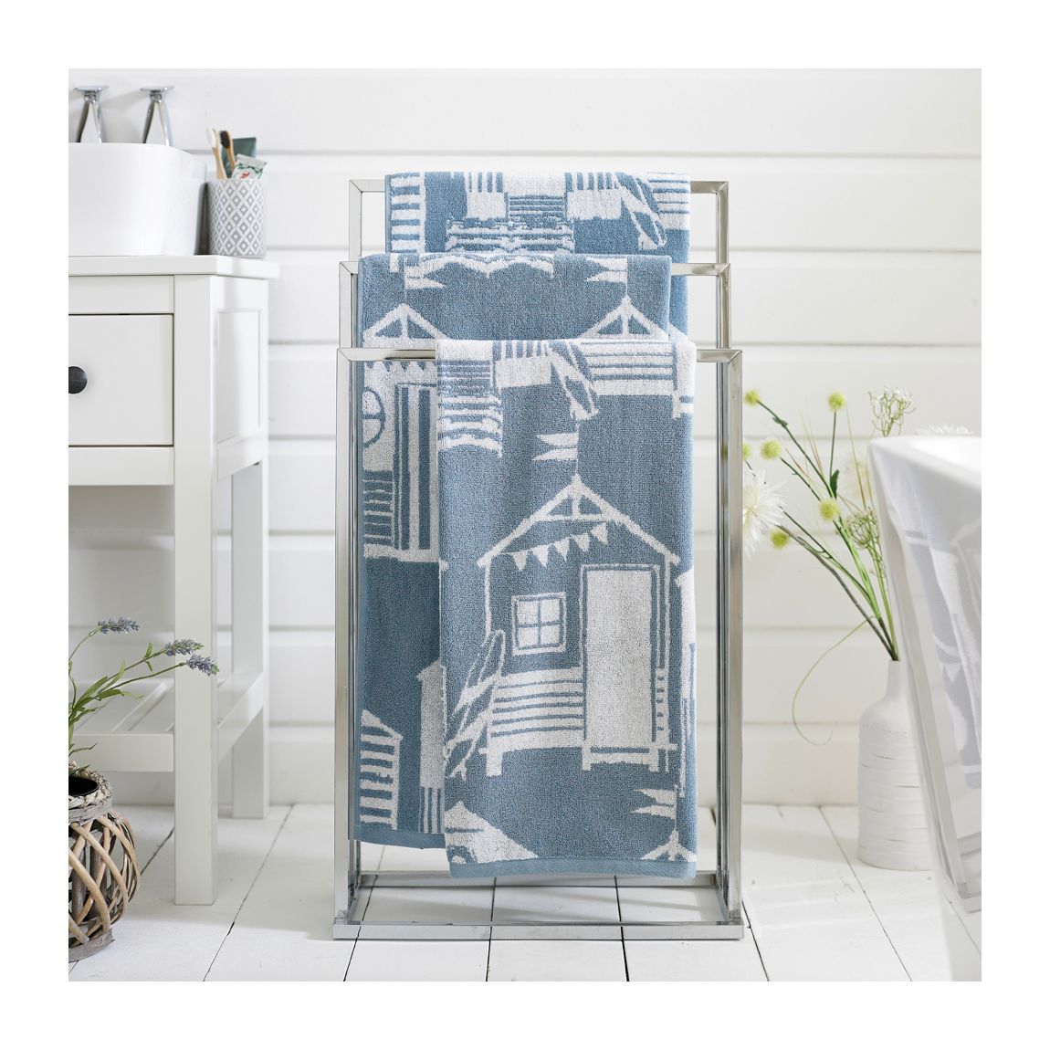 Luxury 100% Cotton Supersoft 550gsm Kings Parade Hand Towels Pair Blue main product photo