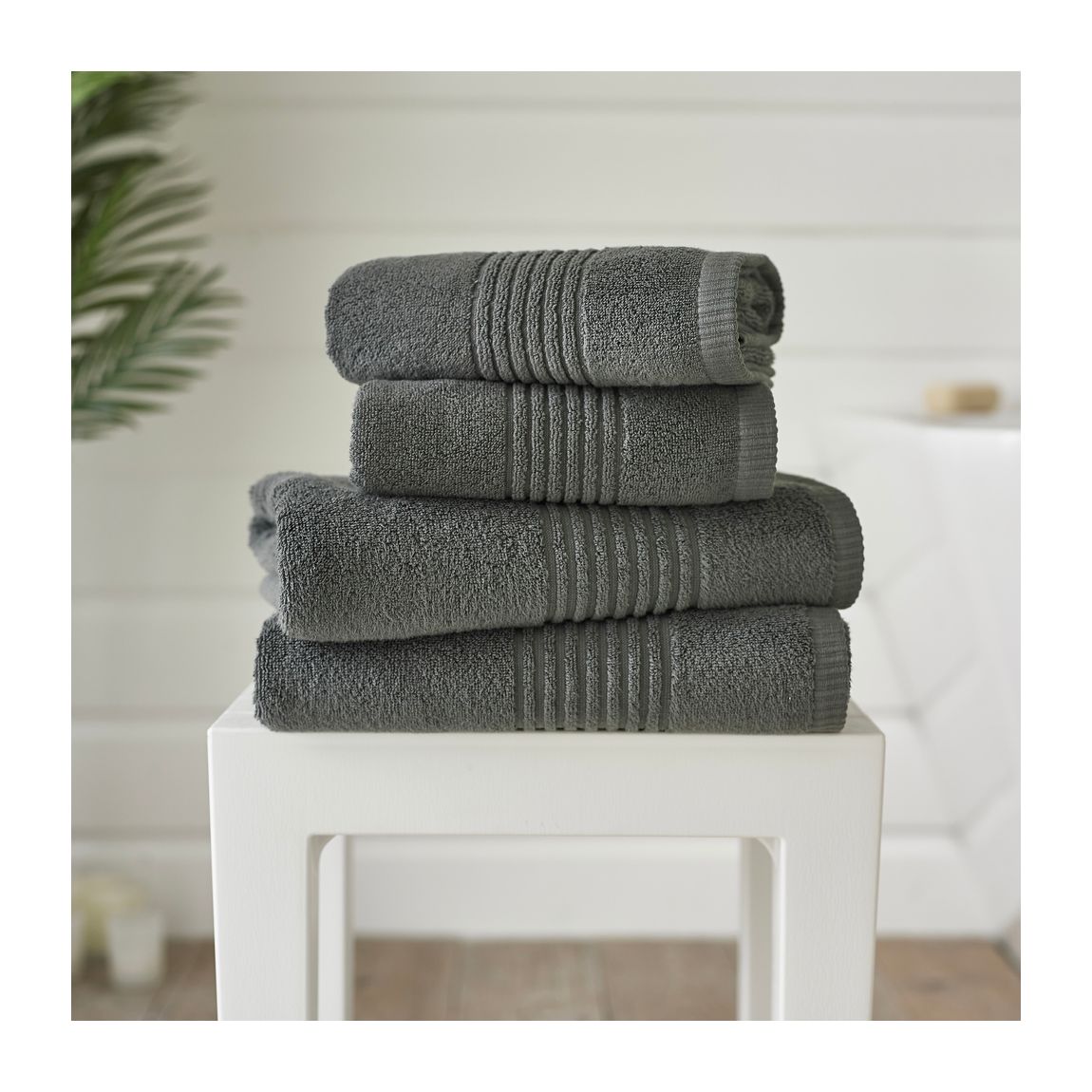Quik Dri Bath Towel Charcoal main product photo