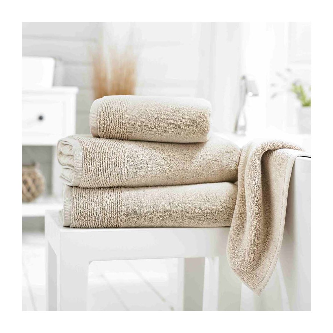 Palazzo Luxury Zerotwist Cotton 800gsm Bath Sheets Stone main product photo