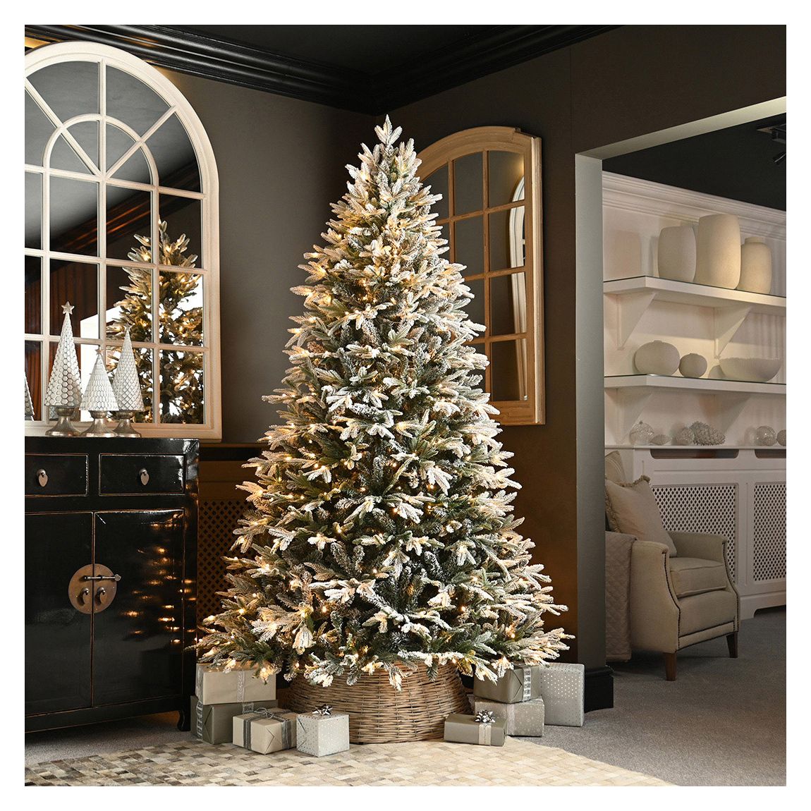 Prelit Deluxe Grays Peak Flocked Pine Tree, 6ft main product photo