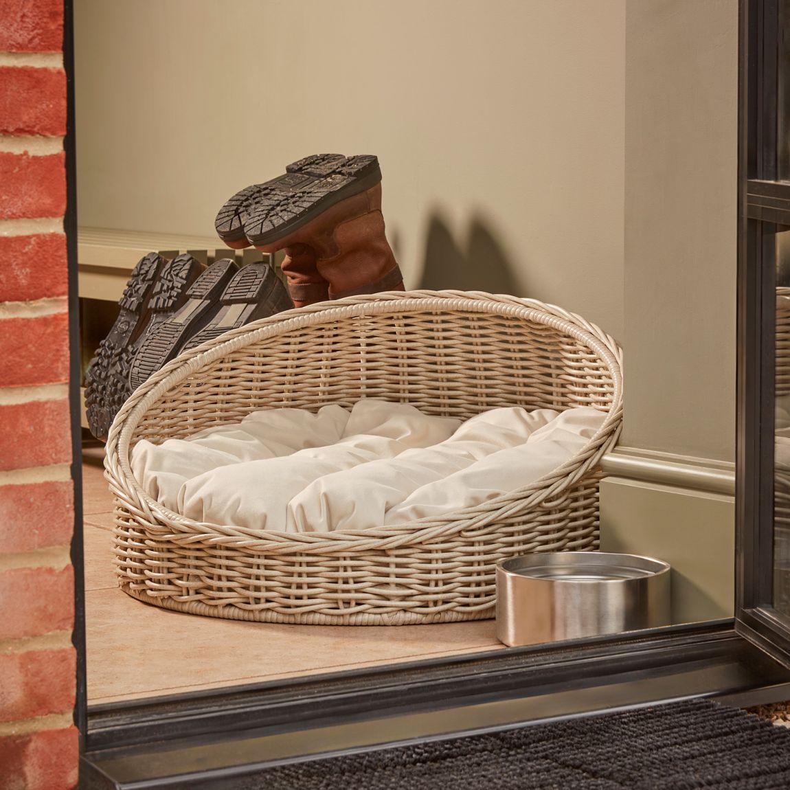 Rattan Round Pet Bed main product photo