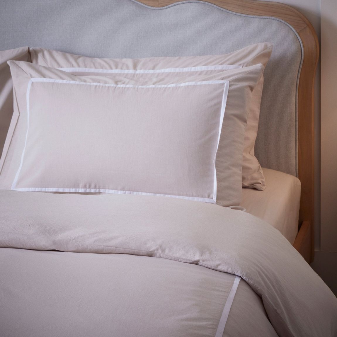 Pair of Helsinki Washed Cotton Classic Pillowcases - Natural main product photo