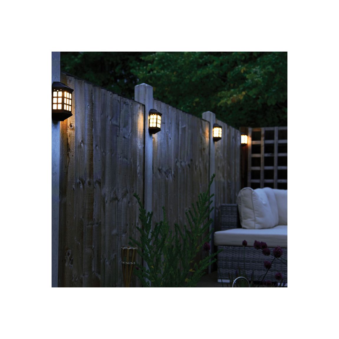 Pack of 4 Deluxe Solar Fence Lights main product photo