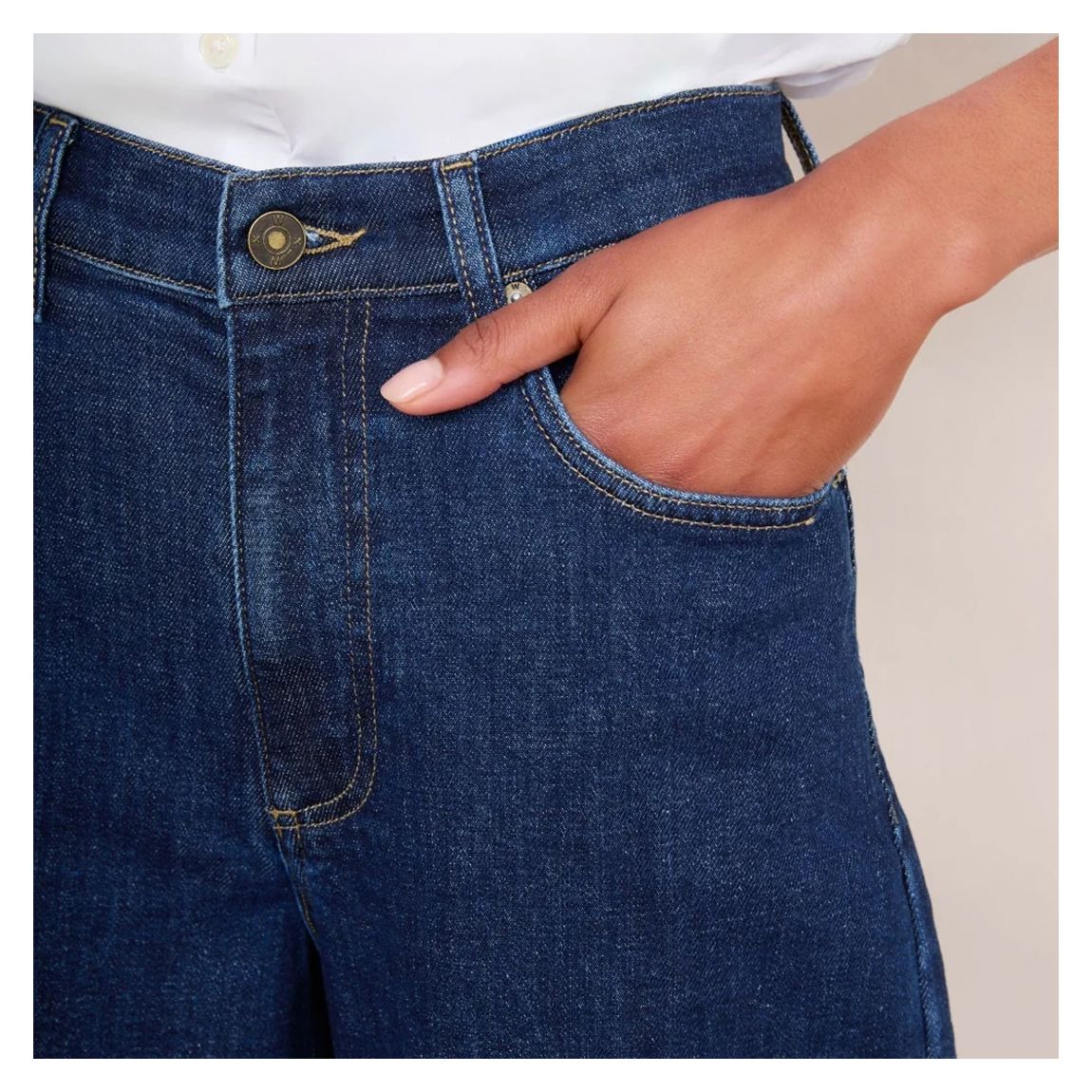 Indigo Lula Barrel Jean main product photo