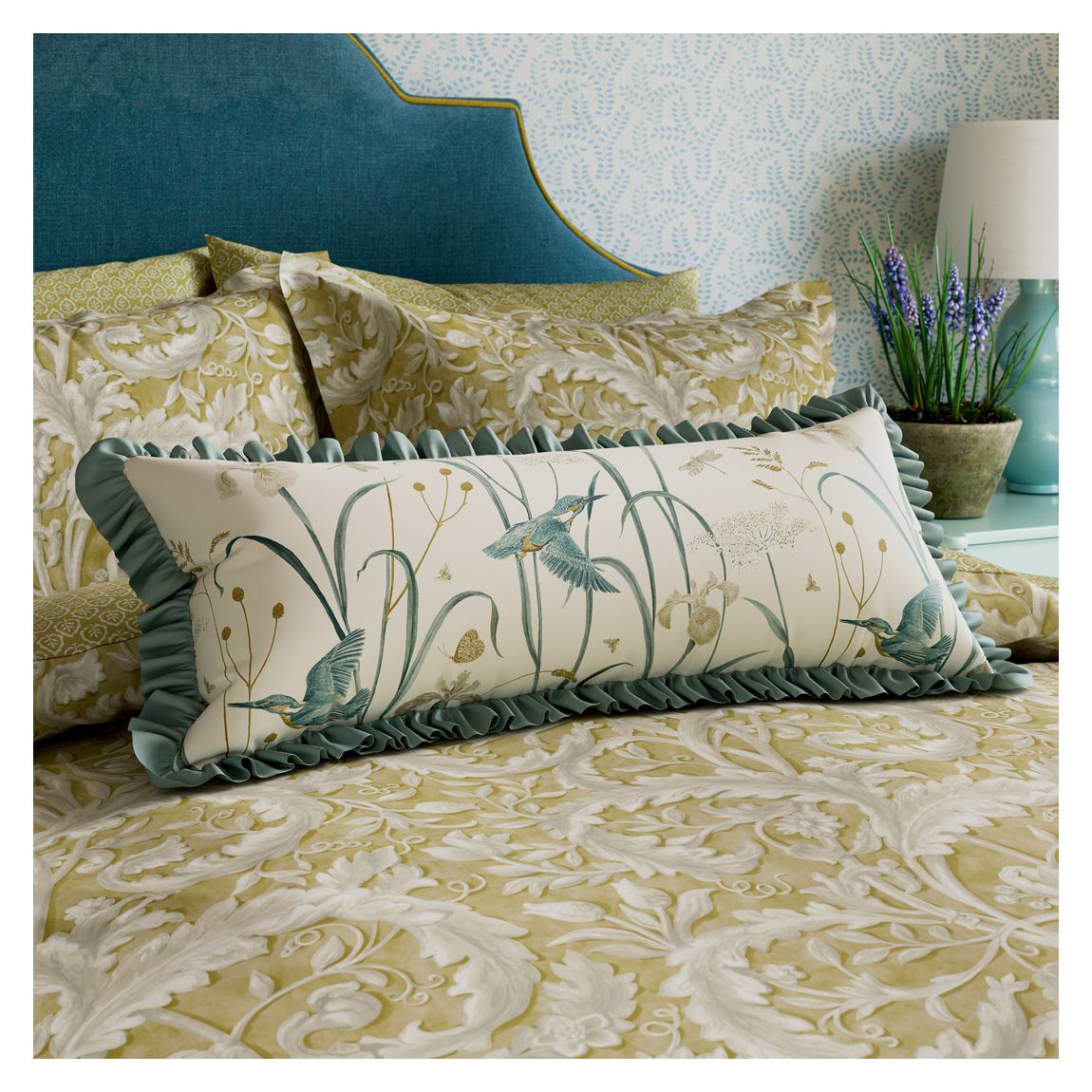 Tilia Lime Cushion, Gold main product photo