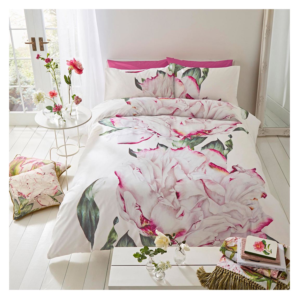 Parcevall Peony Fuschia Superking Bedset, Pink main product photo