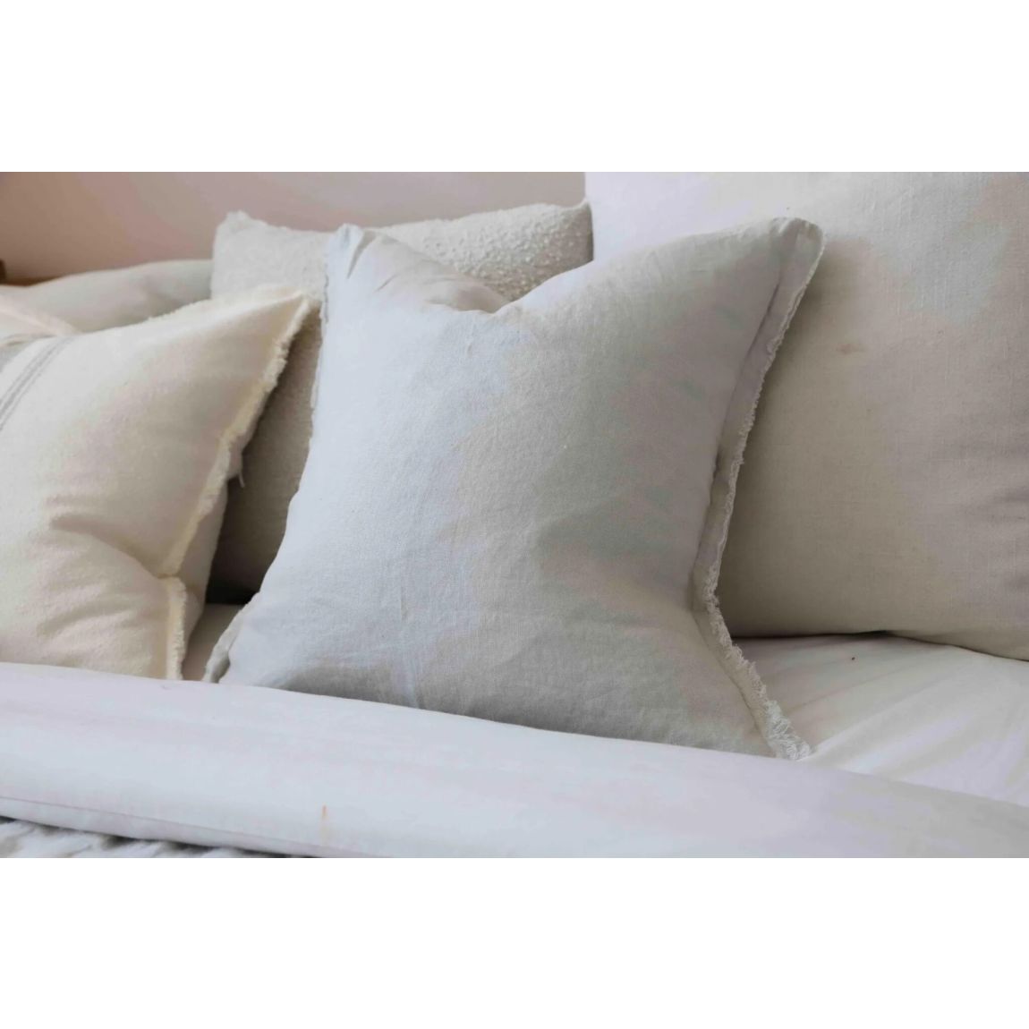 Esmee Light Grey 45x45 main product photo