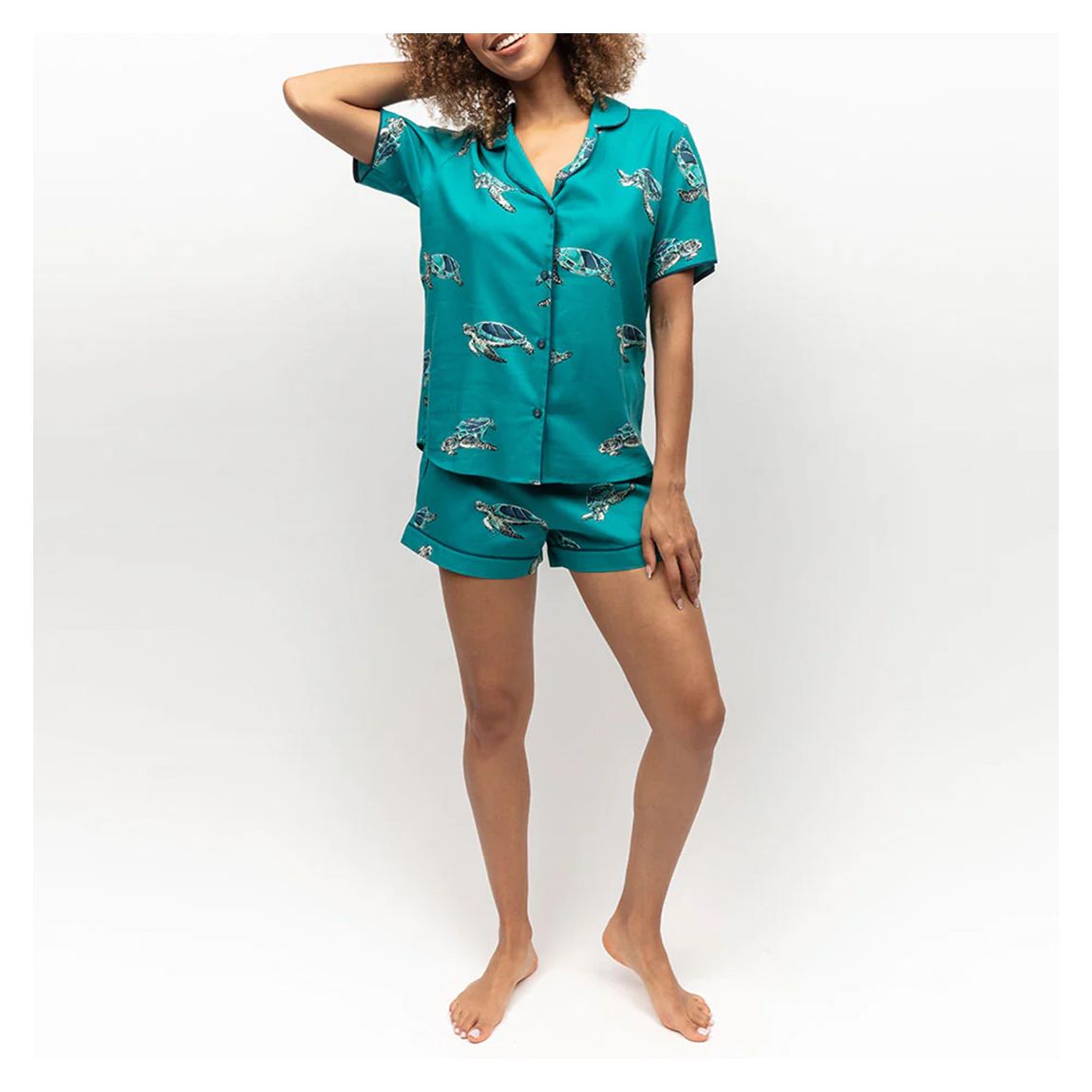 GREEN TURTLE PRINT SHORTY SET main product photo