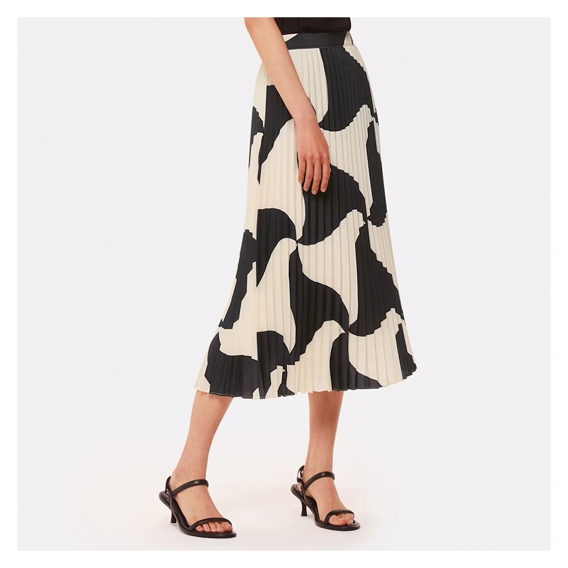 Black / Ivory Triangle Swirl Pleated Skirt main product photo