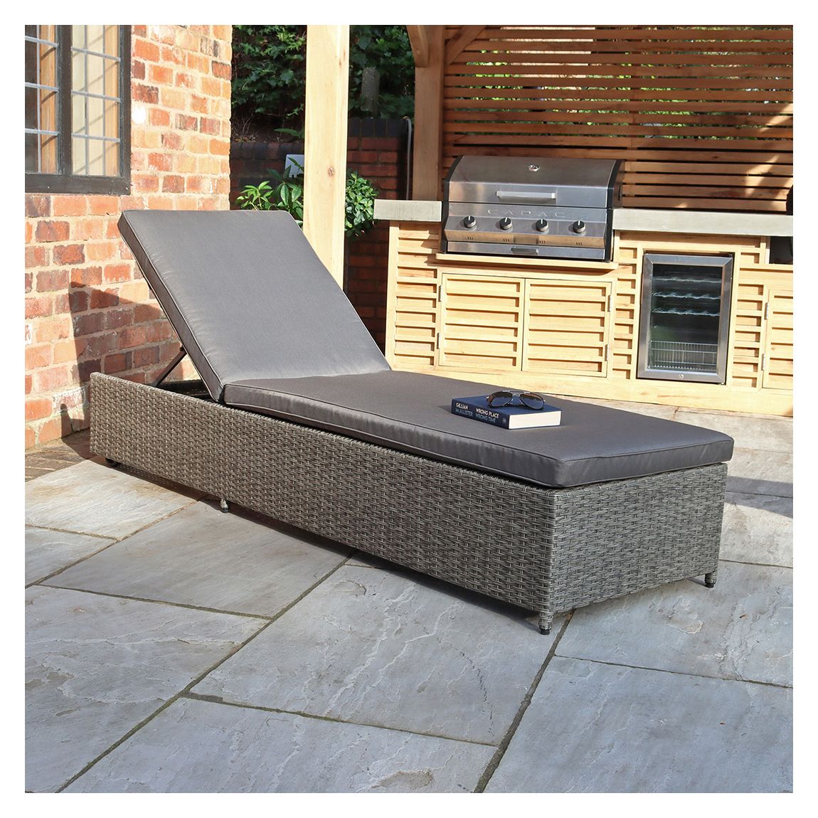 Paris Sunlounger main product photo