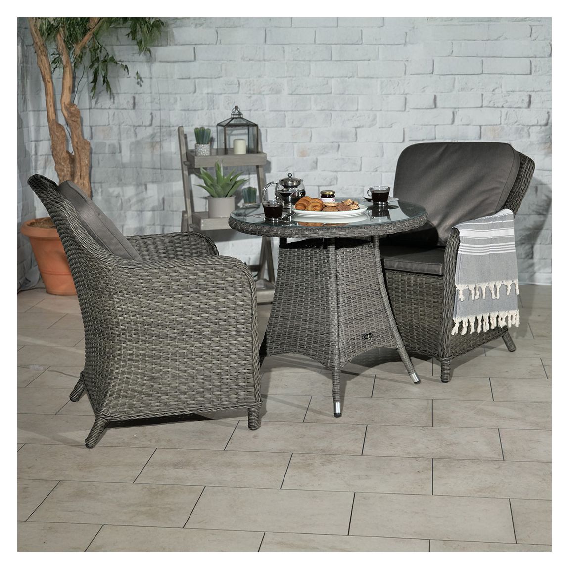 Paris 2 Seater Carver Bistro Set main product photo