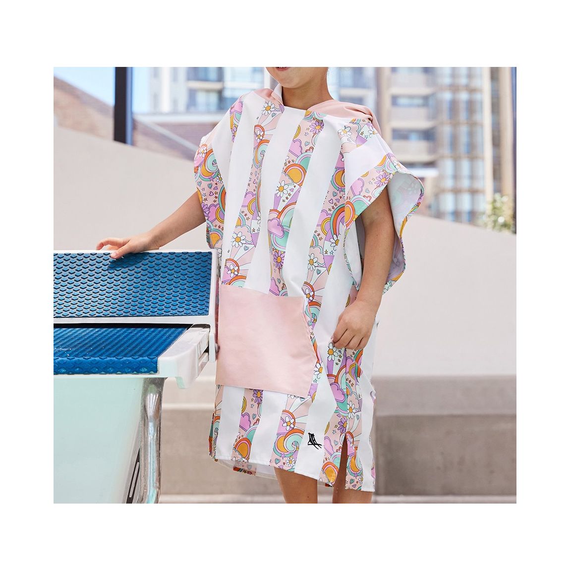Kids Beach Poncho, Medium, Pink Power main product photo
