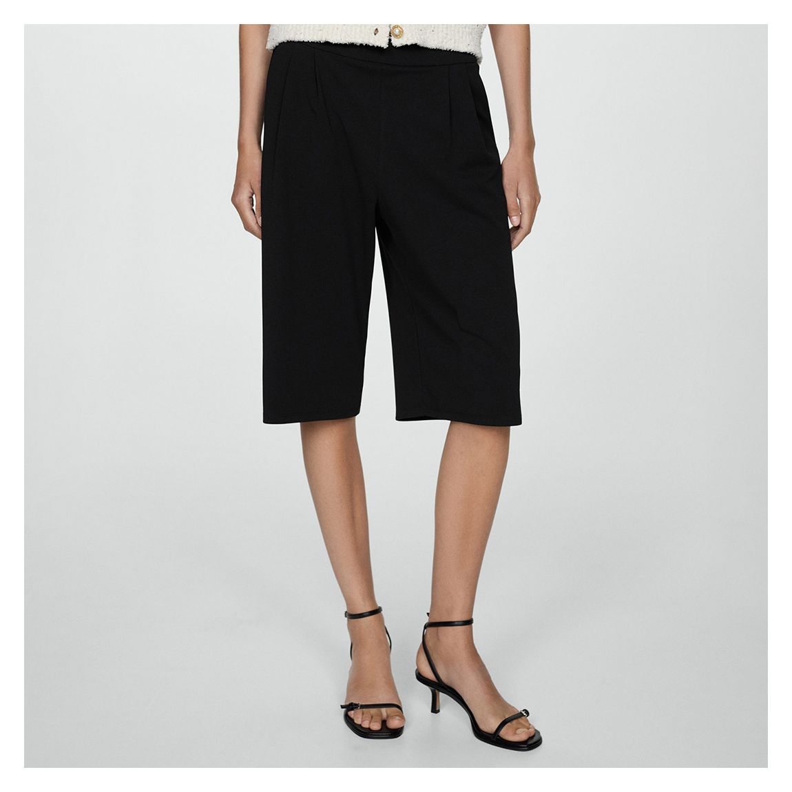 BERMUDA SHORTS BAVAYA main product photo