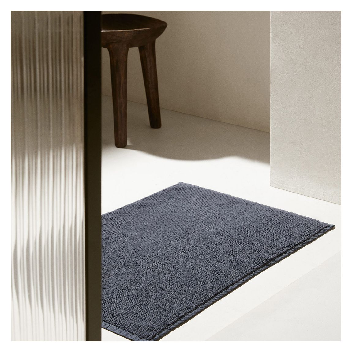 Soft Cotton Bath Mat, Navy main product photo