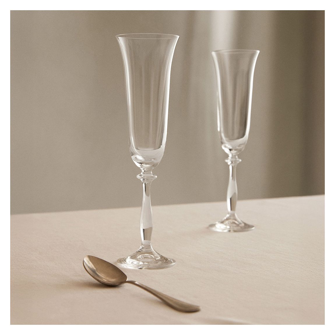 Transparent Flute Glass Goblet main product photo