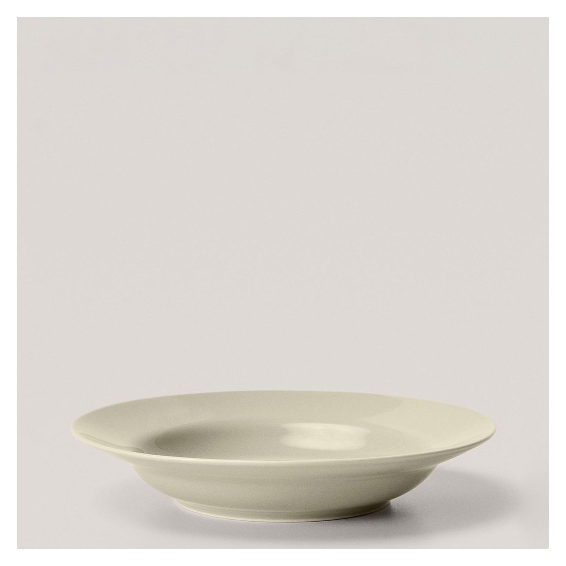 Ecru Porcelain Deep Plate main product photo