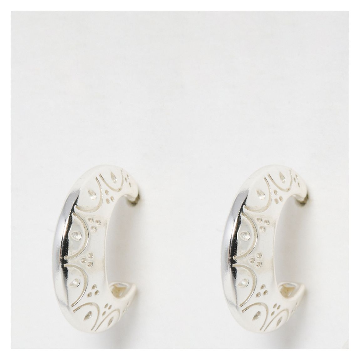 Silver Susan Scalloped Engraved Hoop Earrings main product photo