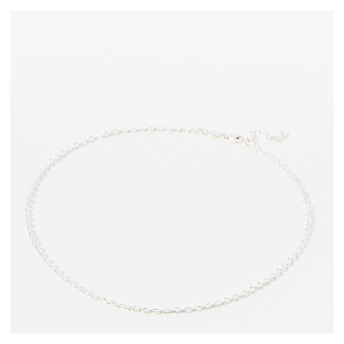 Silver Awel Textured Oval Shape Chain Necklace main product photo
