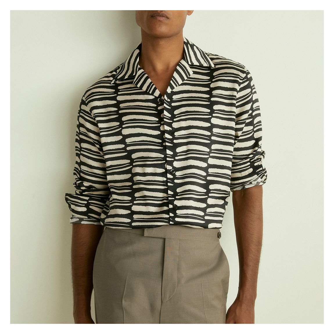 Black/ White Abstract Print Twill Shirt main product photo