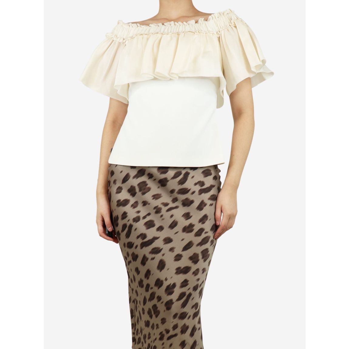 Badgley Mischka cream main product photo