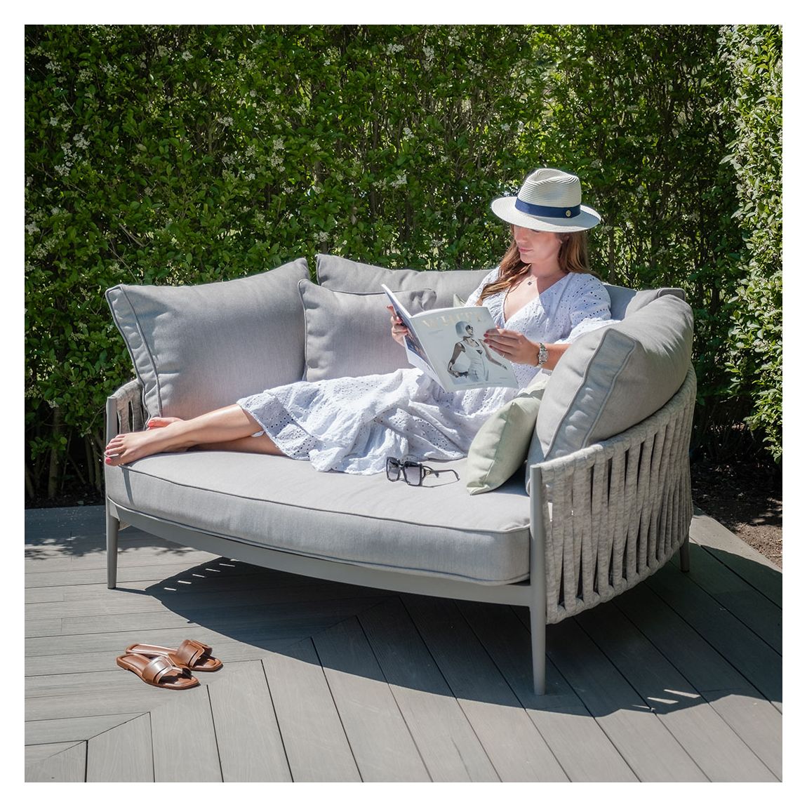 Milan Daybed - Cool Linen main product photo
