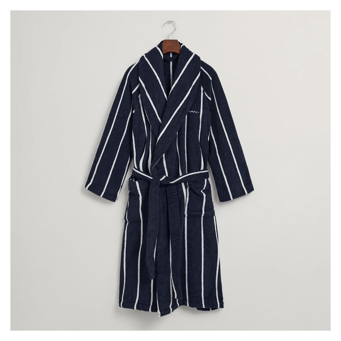 856006803 STRIPE ROBE main product photo