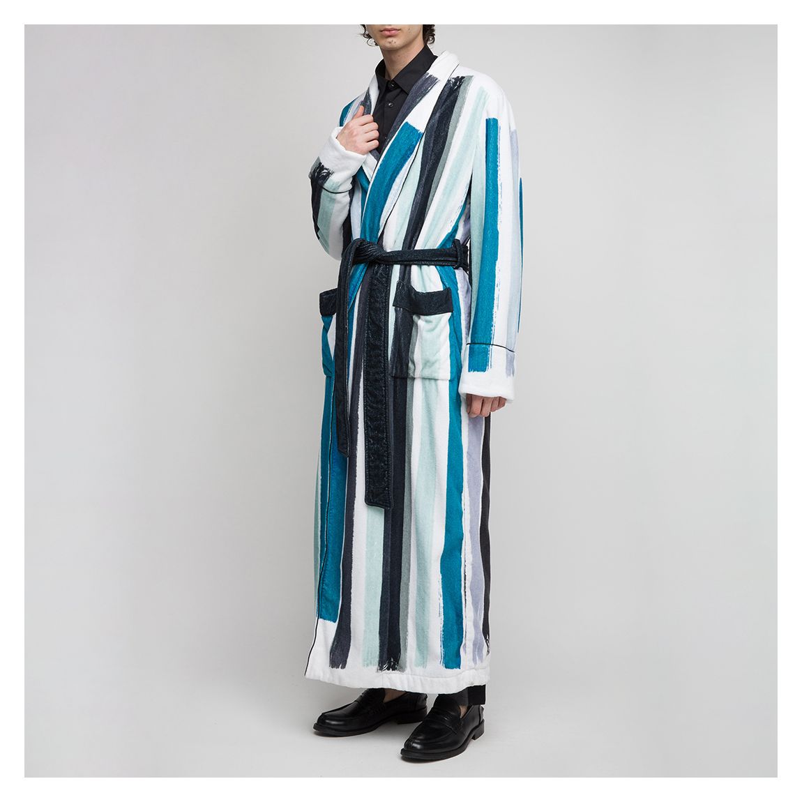 Blue/White Print Dressing Gown main product photo