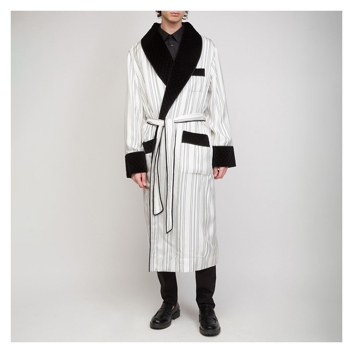 White/Black Printed Smoking Dressing Robe main product photo