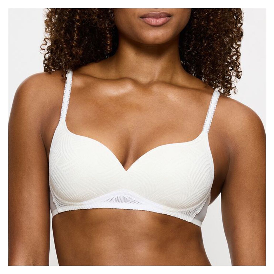 Delightful Spotlight Padded Bra main product photo