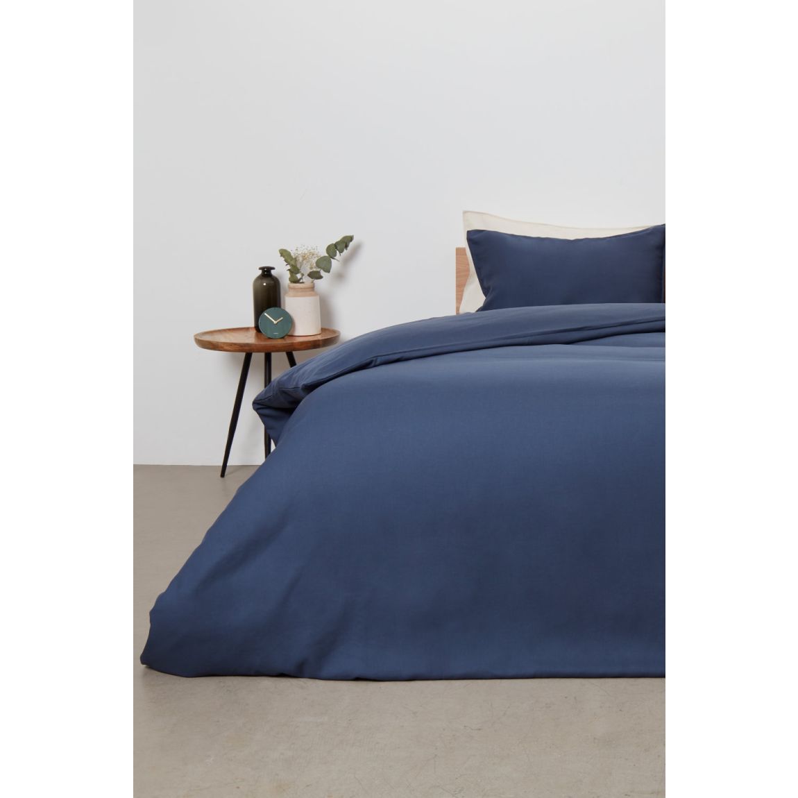 Bamboo & French Linen Complete Bedding Set main product photo