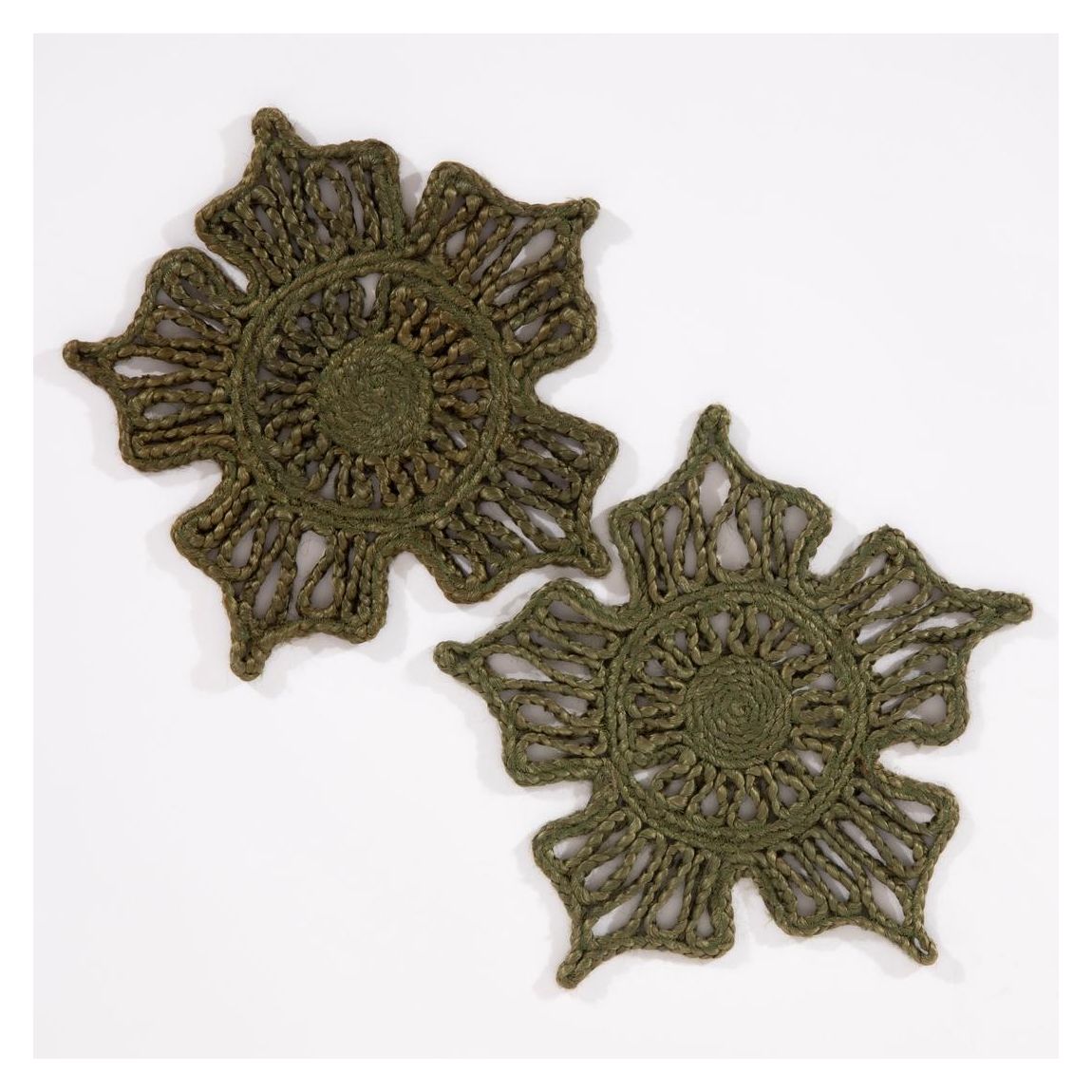 Severn Jute Star Placemat Olive 2 pk main product photo
