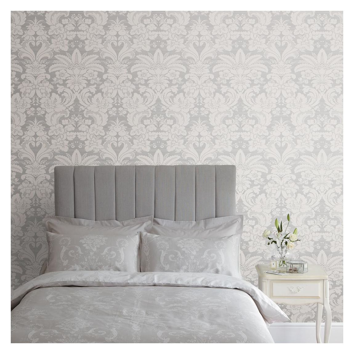 Laura Ashley Martigues Moonbeam Wallpaper main product photo