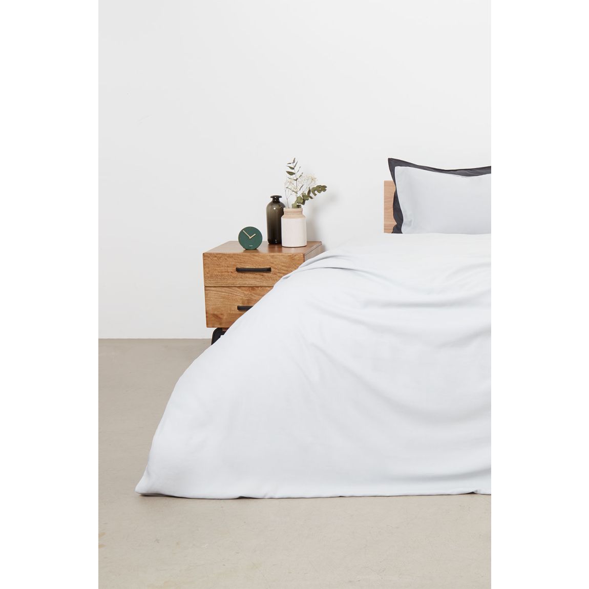 Bamboo & French Linen Complete Bedding Set main product photo