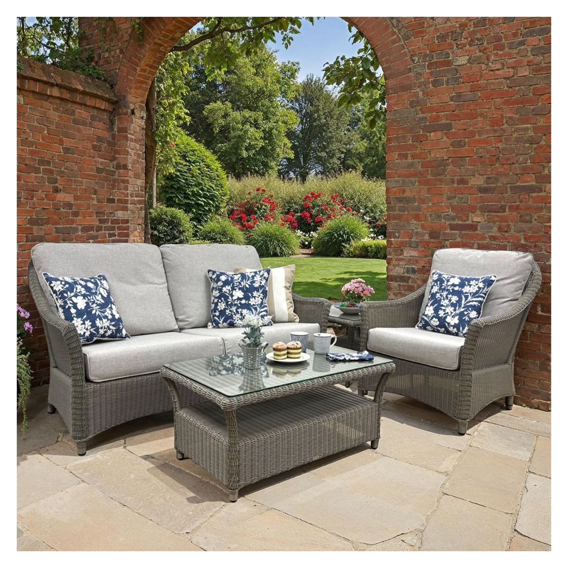 Bourton 4 Piece Garden Lounging Set in Dove Grey main product photo