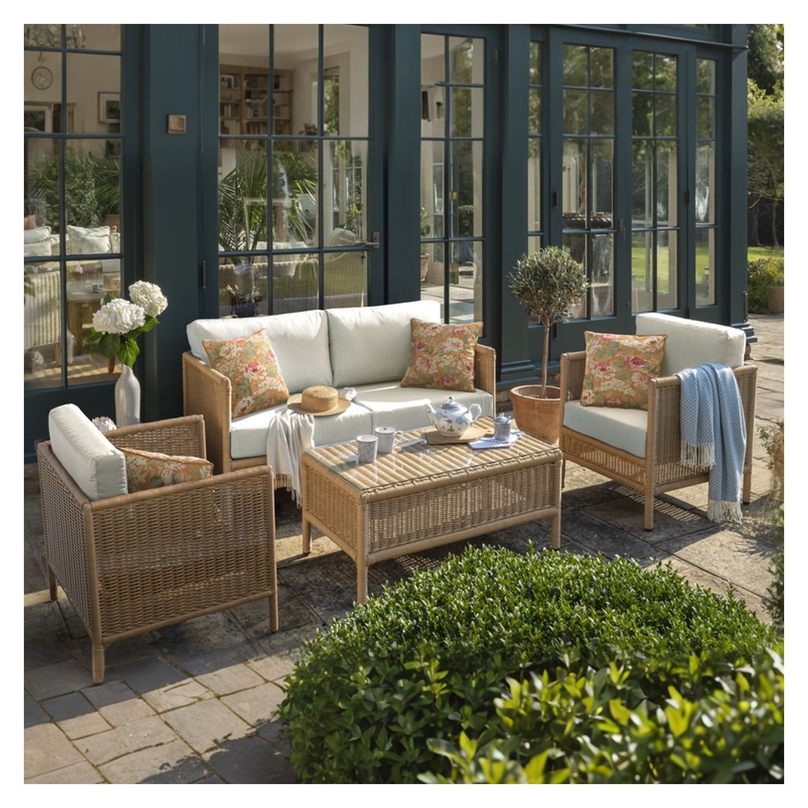 Vilamoura 4 Piece Garden Lounging Set in Oakley Canvas main product photo