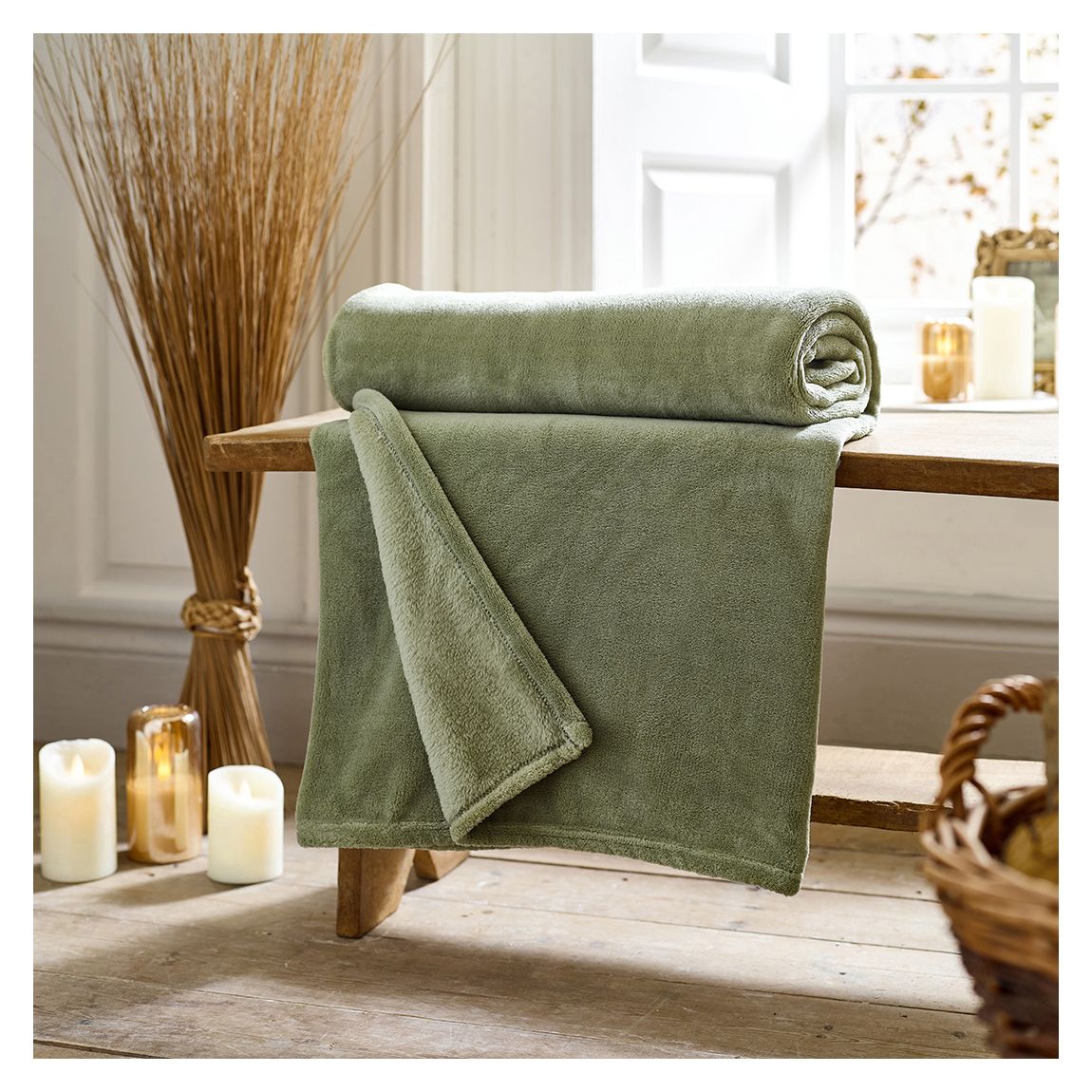 Snuggle Touch 140x180cm Blanket, Sage main product photo