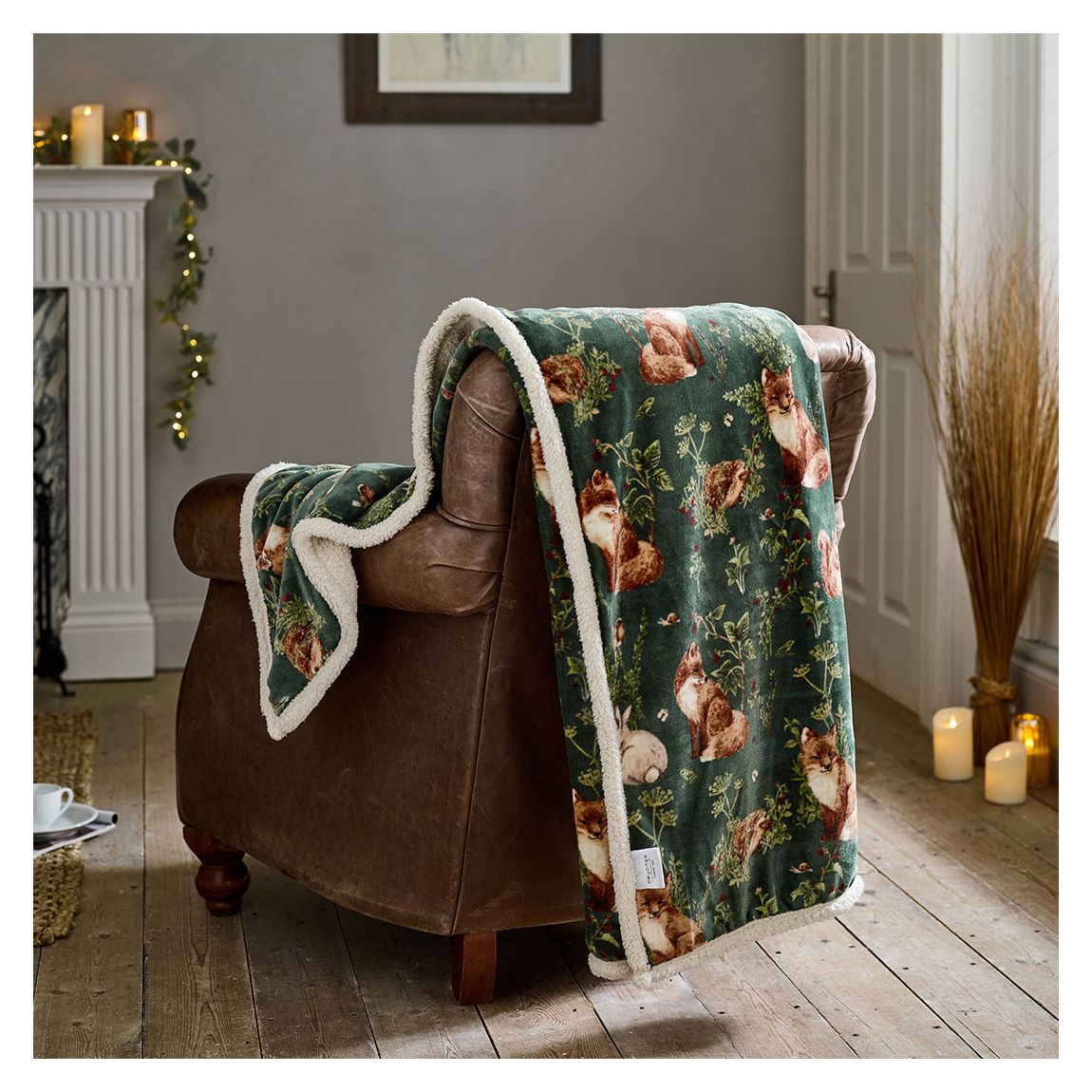 Woodland Wildlife 140x180cm Throw, Sage main product photo