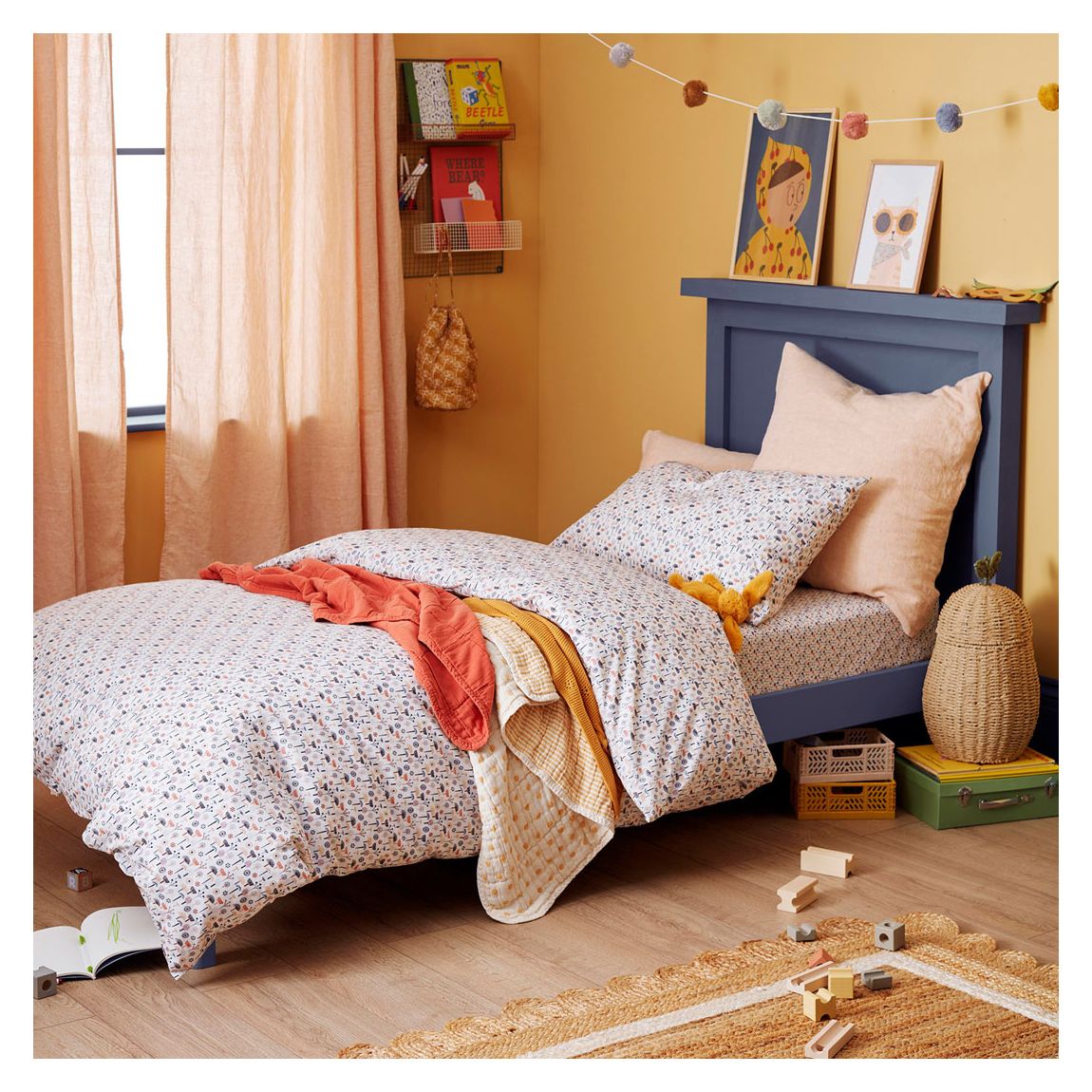Molly Meadow 100% Organic Cotton Fitted Sheet, Single, Multi main product photo